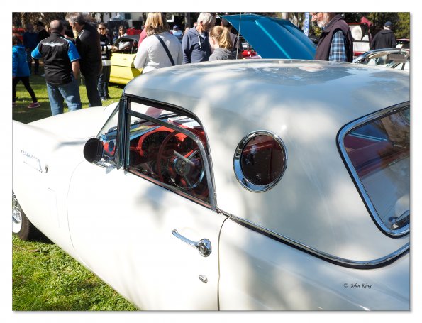 Ford Thunderbird