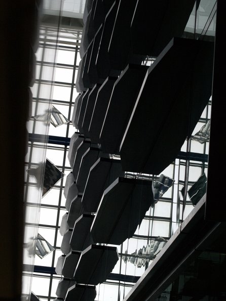 OLYMPUS E-1