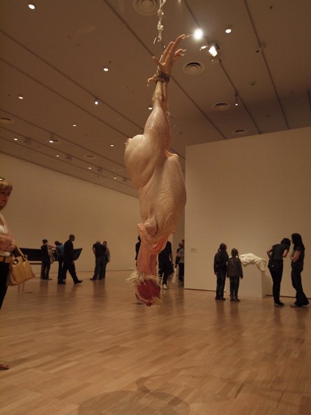 Ron Mueck sculpture