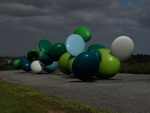 Highway sculpture, Eastern Tollway