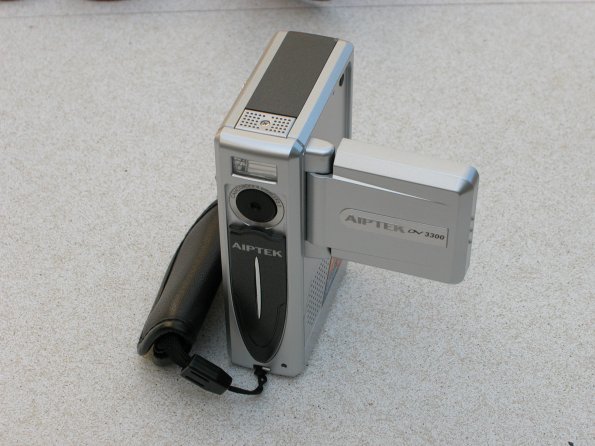 [#Beginning of Shooting Data Section]
Nikon COOLPIX5000
Focal Length: 21.4mm
White Balance: Auto
Digital Zoom Ratio: 1.00
2005/06/03 13:40:44
Exposure Mode: Aperture Priority
AF Mode: AF-S
Saturation comp: 0
JPEG (8-bit) Normal
Metering Mode: Multi-Pattern
Tone Comp: Auto
Sharpening: None
Image Size: 2560 x 1920
1/64.1 sec - F/6.8
Flash Sync Mode: Front Curtain
Noise Reduction: OFF
Color
Exposure Comp.: 0 EV
ConverterLens: None
Sensitivity: ISO 100
[#End of Shooting Data Section]