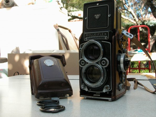 [#Beginning of Shooting Data Section]
Nikon COOLPIX5000
Focal Length: 11.4mm
White Balance: Auto
Digital Zoom Ratio: 1.00
2005/06/03 13:18:05
Exposure Mode: Aperture Priority
AF Mode: AF-S
Saturation comp: 0
JPEG (8-bit) Normal
Metering Mode: Multi-Pattern
Tone Comp: Auto
Sharpening: None
Image Size: 2560 x 1920
1/85.7 sec - F/5.2
Flash Sync Mode: Front Curtain
Noise Reduction: OFF
Color
Exposure Comp.: 0 EV
ConverterLens: None
Sensitivity: ISO 100
[#End of Shooting Data Section]
