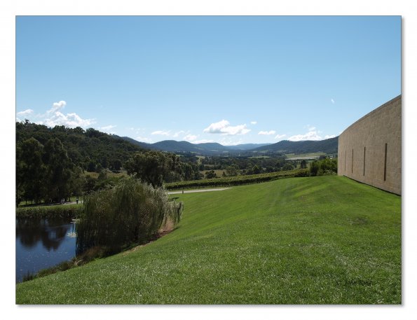 Tarrawarra Art Gallery & Winery - Buildings  & Surrounds